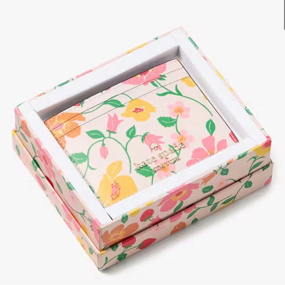 Kate Spade Boxed Madison Strawberry Garden Small Slim Card Holder Pink Multi - Picture 12 of 15